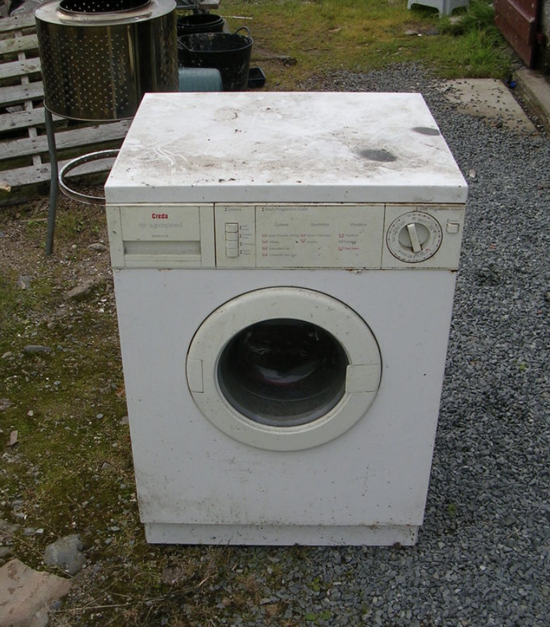 Did you really just google ‘horrible washing machine’ and put the first one you found in your blog?.